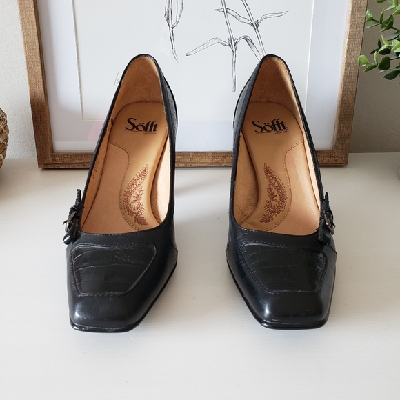 Sofft Square Toe Heels Size 6.5W - Picture 2 of 16